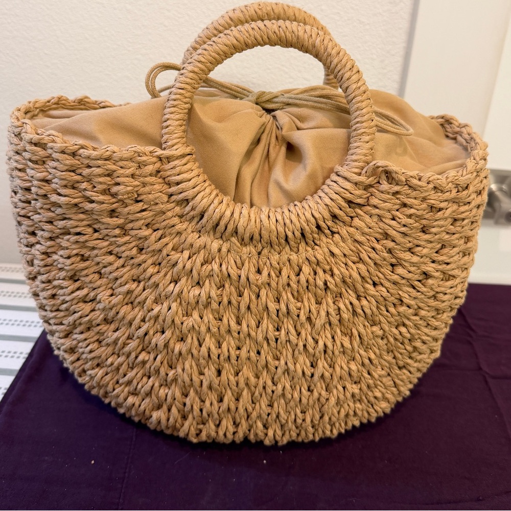 Half Moon Round-Handle Natural Woven Handbag in Tan